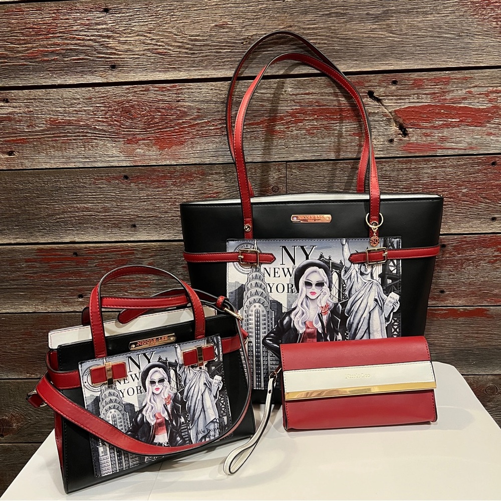 NICOLE LEE - LIFE IN NEW YORK - THREE PIECE SET.  EXCELLENT CONDITION.